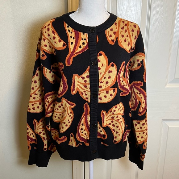 Sweaters - NWOT Banana Fruit Pattern Cardigan Sweater